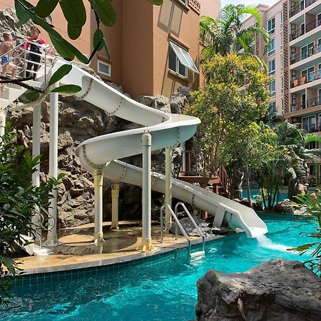 Atlantis Condo Resort Bãi biển Jomtien Ngoại thất bức ảnh