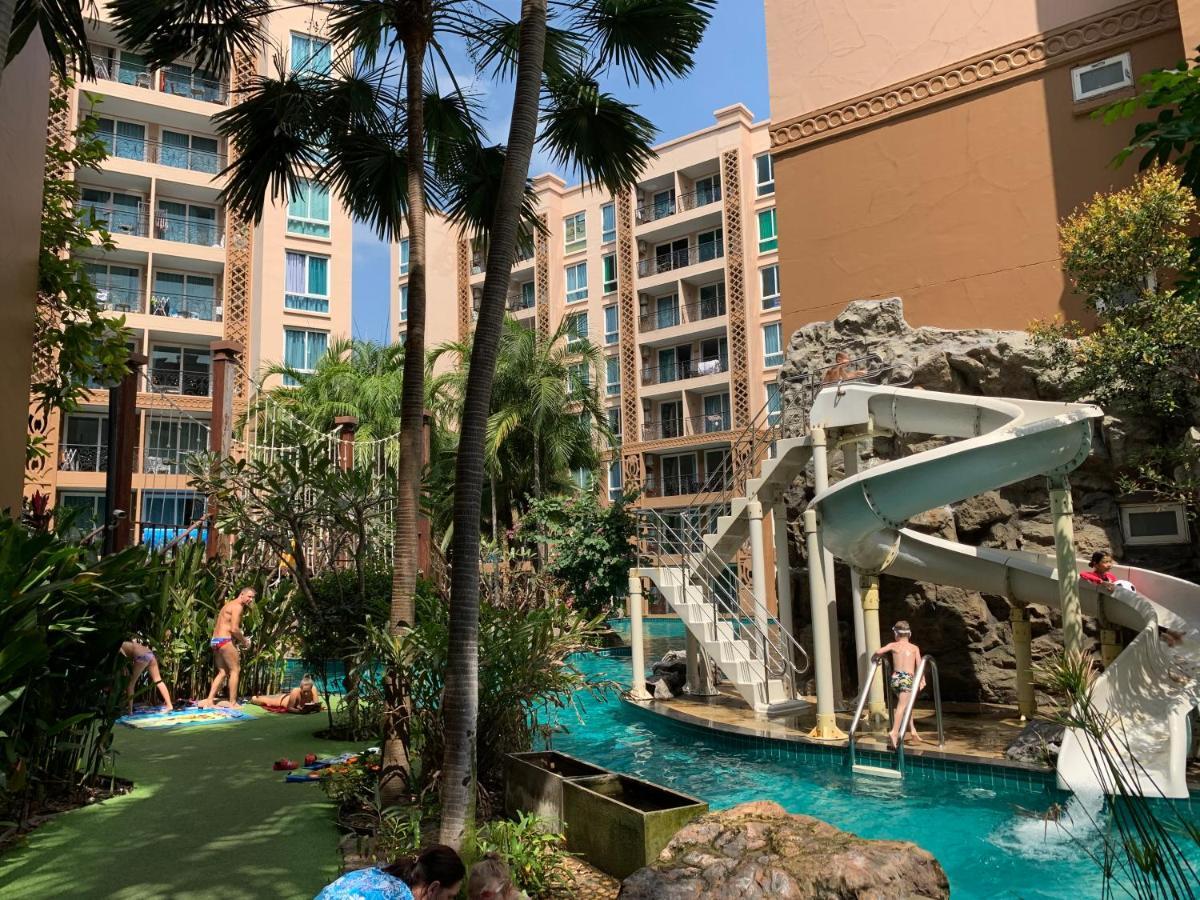 Atlantis Condo Resort Bãi biển Jomtien Ngoại thất bức ảnh